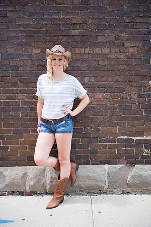 072_Paige Senior Pics